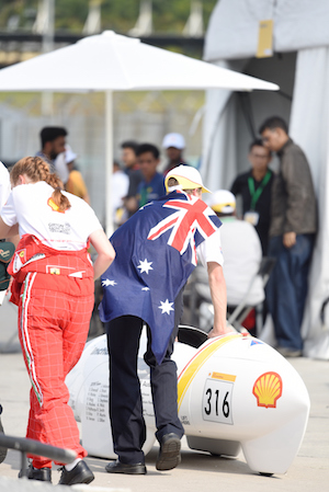 Shell Incharge Team Rolling Car